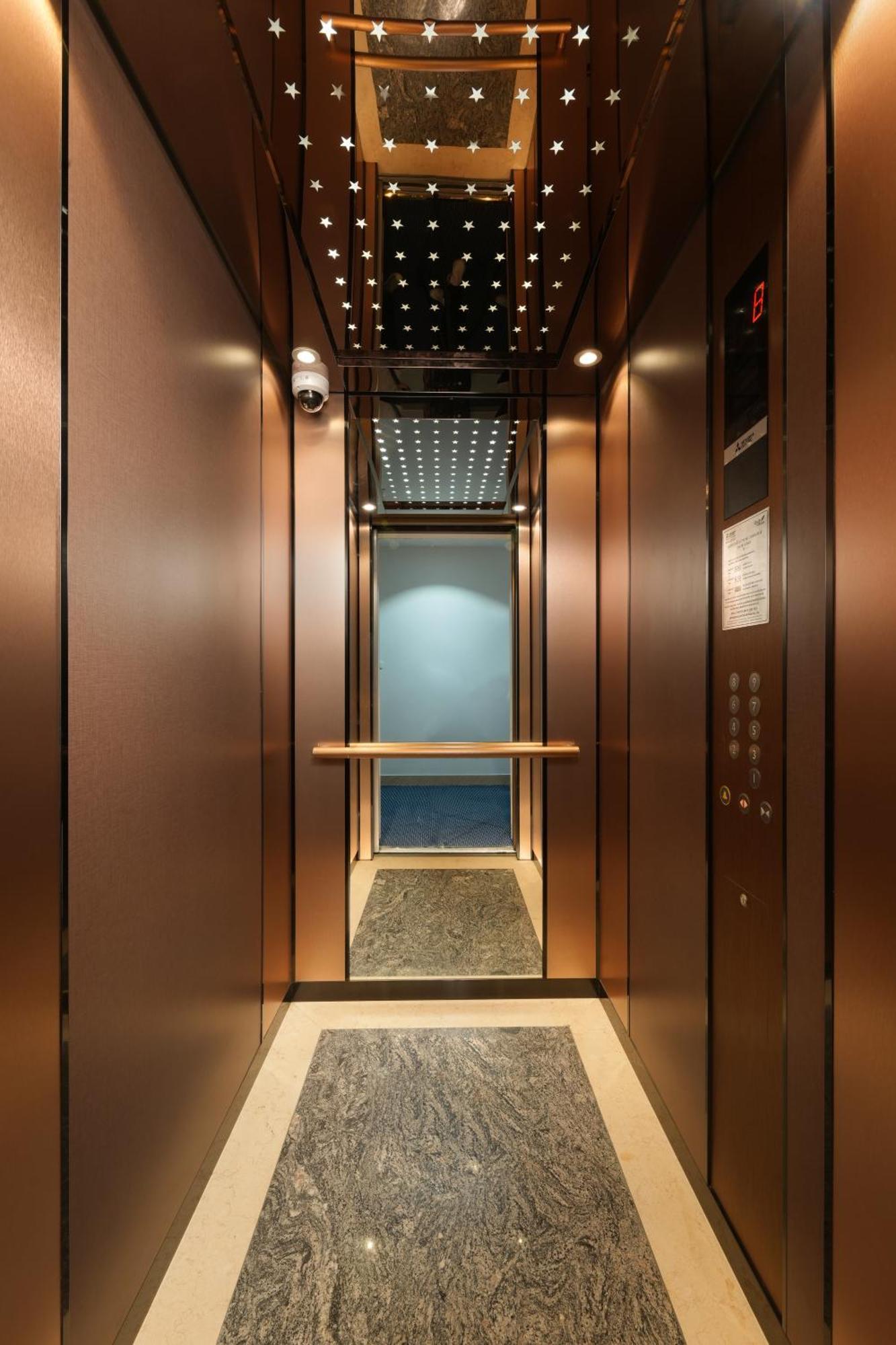 Sq Hang Gai Hotel & Spa Hanoï Extérieur photo